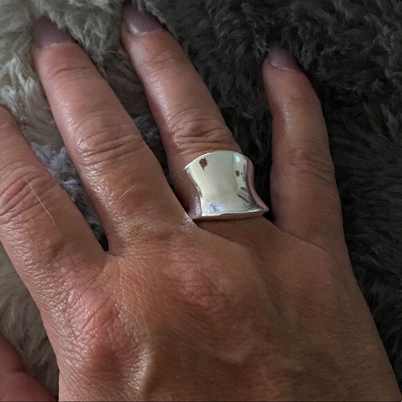 The Bandwidth Tibetan silver stamped band ring. - Picture 12 of 13